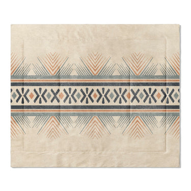 Loxcie Ivory & Blue in King (104" x 88") Size