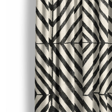 Ludwig Black & Ivory Mockup Curtain Detail