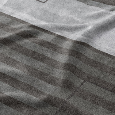Gordian Dark Green Mockup Fleece Detail