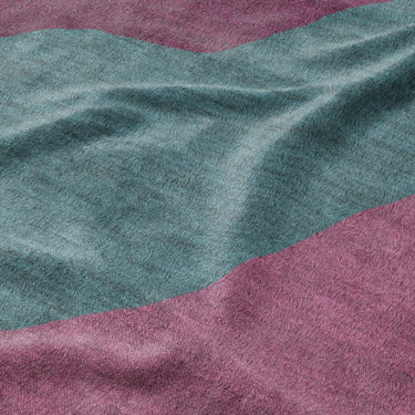 Soraya Multicolor Midtone Mockup Fleece Detail