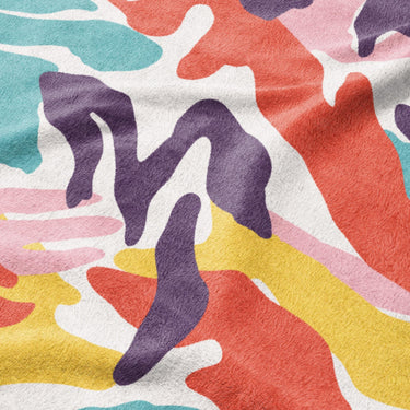 Cecilia Multicolor Mockup Fleece Detail