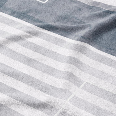 Gordian Green Mockup Fleece Detail