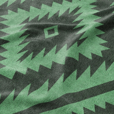 Reyno Kelly & Forest Mockup Fleece Detail