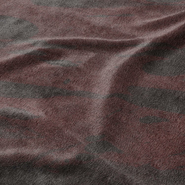 Hurley Splatter Dye Burgandy Mockup Fleece Detail