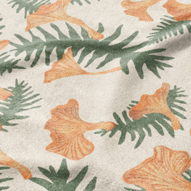 Chantrelles Mockup Fleece Detail