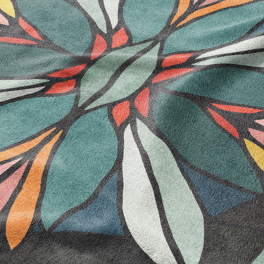 Thierry Multicolor Mockup Fleece Detail