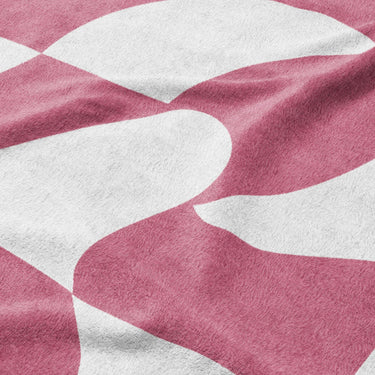 Twyla Checkered Fuchsia Mockup Fleece Detail