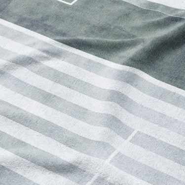 Gordian Purple Mockup Fleece Detail