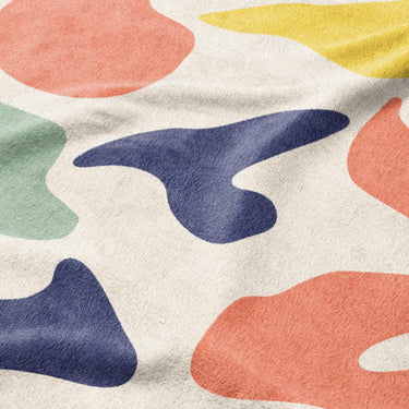 Bianca Multicolor Mockup Fleece Detail