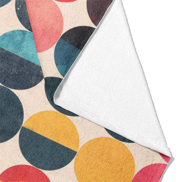 Arpeggio Polychrome Mockup Fleece Fold