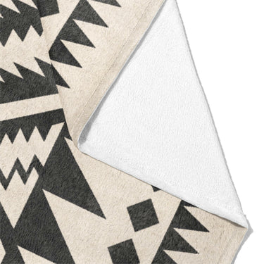 Reyno Black & Ivory Mockup Fleece Fold