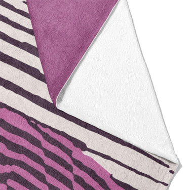 Charl Violet Mockup Fleece Fold