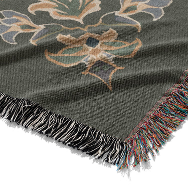 Miriam Navy & Olive Green Mockup Woven Detail