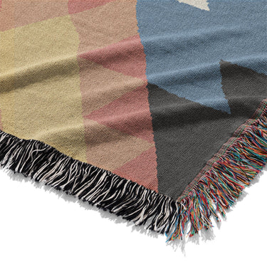 Zareen Blue & Orange Mockup Woven Detail