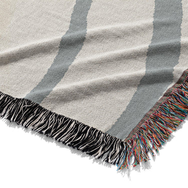 Elowin Greyscale Mockup Woven Detail