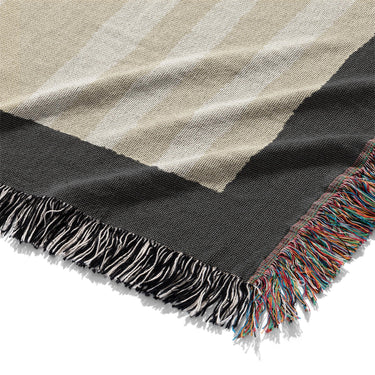 Esteban Ivory & Black Mockup Woven Detail