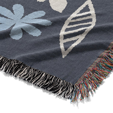Topanga Navy & Columbia Mockup Woven Detail