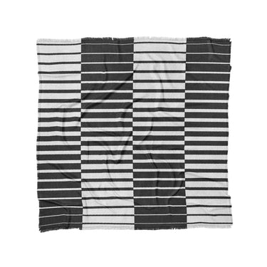 Spectra Black & White in Full/Queen (88" x 88") Size
