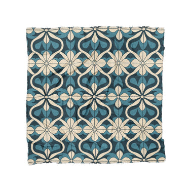 Mattheo Blue & Ivory in Full/Queen (88" x 88") Size