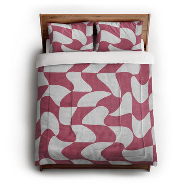 Twyla Checkered Fuchsia in Full/Queen (88" x 88") Size