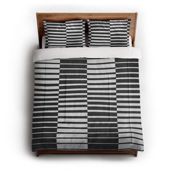 Spectra Black & White in Full/Queen (88" x 88") Size