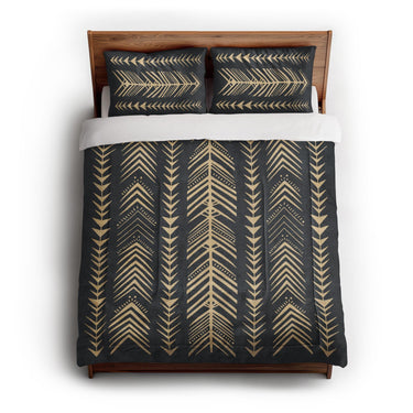 Yokanna Navy & Ivory in Full/Queen (88" x 88") Size