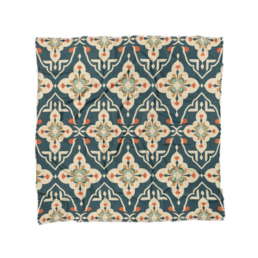 Merrin Blue & Ivory in Full/Queen (88" x 88") Size