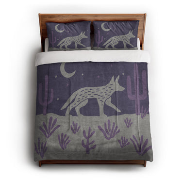 Desert Coyote Eggplant & Dusty Purple in Full/Queen (88" x 88") Size