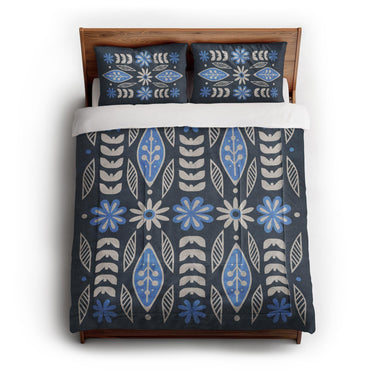 Topanga Navy & Columbia in Full/Queen (88" x 88") Size