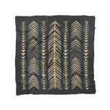 Yokanna Navy & Ivory in Full/Queen (88" x 88") Size