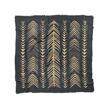 Yokanna Navy & Ivory in Full/Queen (88" x 88") Size