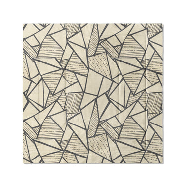 Harlan Ivory & Black in Full/Queen (88" x 88") Size