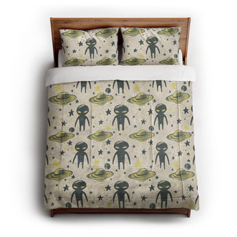 Space Aliens Comforter