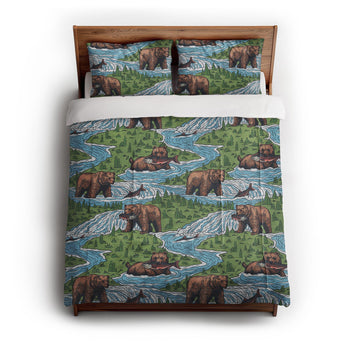 Bears Catching Salmon in Full/Queen (88" x 88") Size