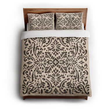Floranna Ivory & Black in Full/Queen (88" x 88") Size