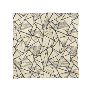 Harlan Ivory & Black in Full/Queen (88" x 88") Size