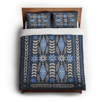 Topanga Navy & Columbia Comforter