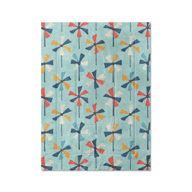 Breezy Pinwheels in Twin XL (68" x 92") Size