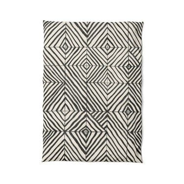 Ludwig Black & Ivory in Twin XL (68" x 92") Size