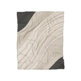Elowin Ivory & Black in Twin (68" x 88") Size