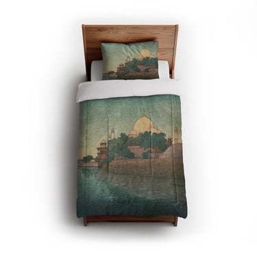 Taj Mahal Twilight by Charles Bartlett in Twin (68" x 88") Size