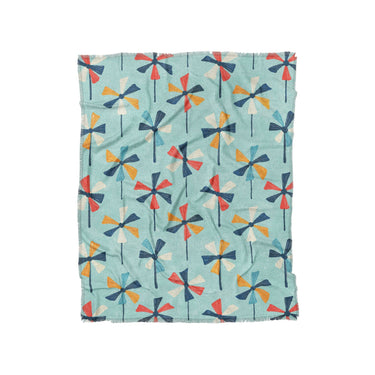 Breezy Pinwheels in Twin (68" x 88") Size