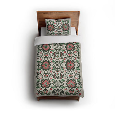 Georgiana Green & Deep Cerise in Twin (68" x 88") Size