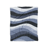 Sinuous Navy Monochrome in Twin (68" x 88") Size