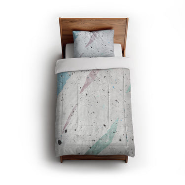 Stephanie Cool Splatter in Twin (68" x 88") Size
