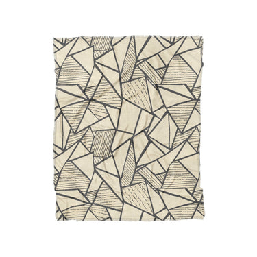 Harlan Ivory & Black in Twin (68" x 88") Size