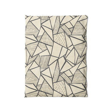 Harlan Ivory & Black in Twin (68" x 88") Size